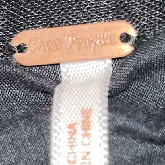 Free People size 4 black and white mini skirt - Picture 2 of 4